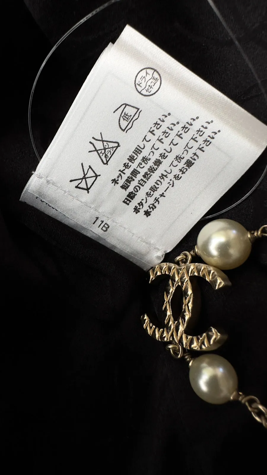 CHANEL 16PF Black Cashmere Gold Logo Button Double Coat 42 44 シャネル ブラック カシミア ゴールド ロゴ ボタン ダブル ピーコート 即発