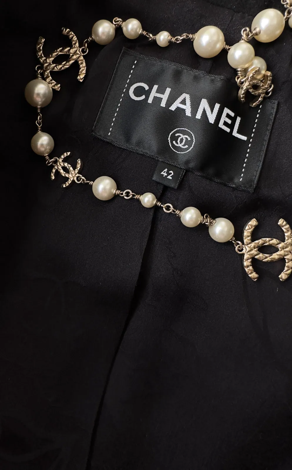 CHANEL 16PF Black Cashmere Gold Logo Button Double Coat 42 44 シャネル ブラック カシミア ゴールド ロゴ ボタン ダブル ピーコート 即発