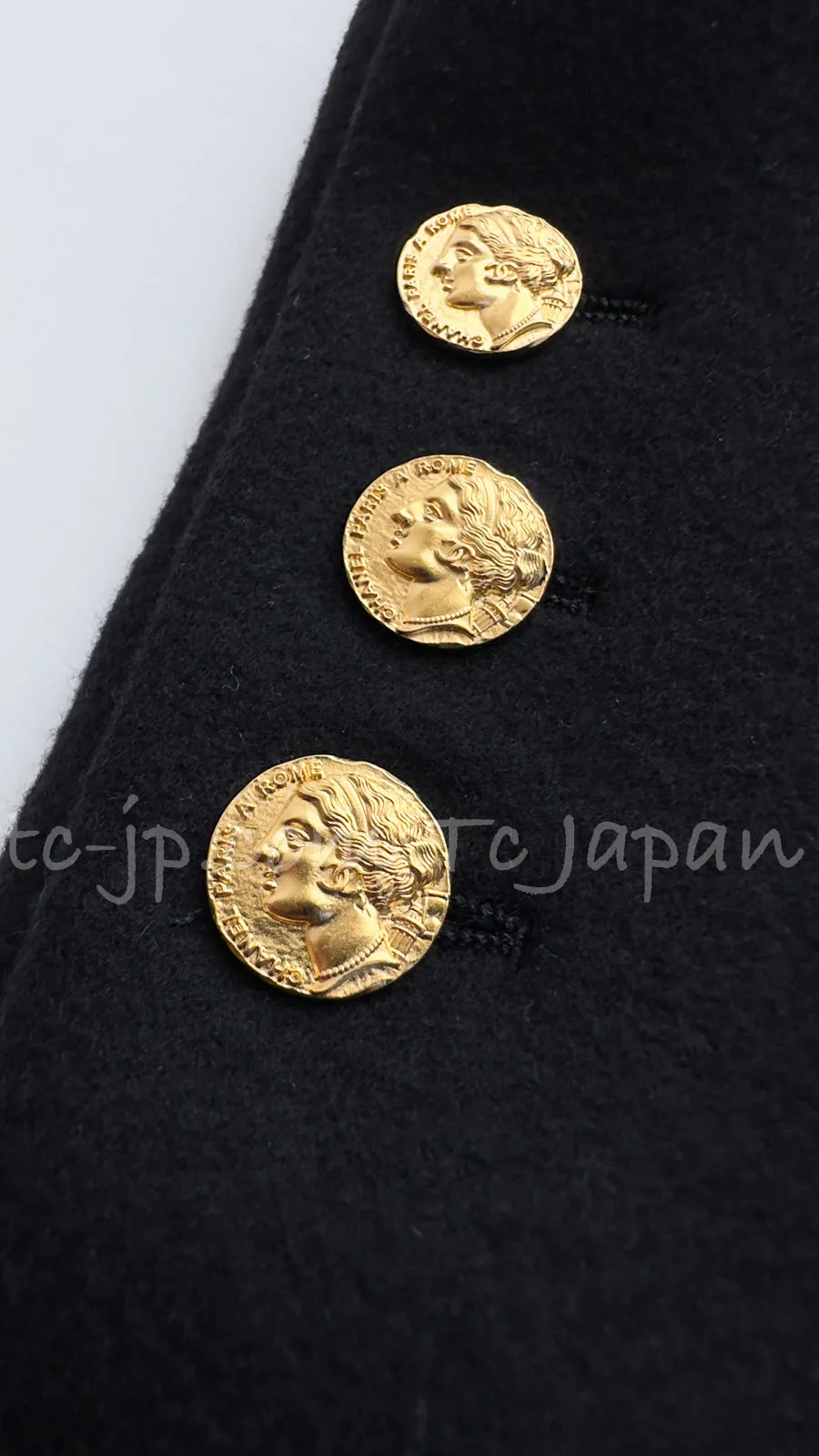 CHANEL 16PF Black Cashmere Gold Logo Button Double Coat 42 44 シャネル ブラック カシミア ゴールド ロゴ ボタン ダブル ピーコート 即発