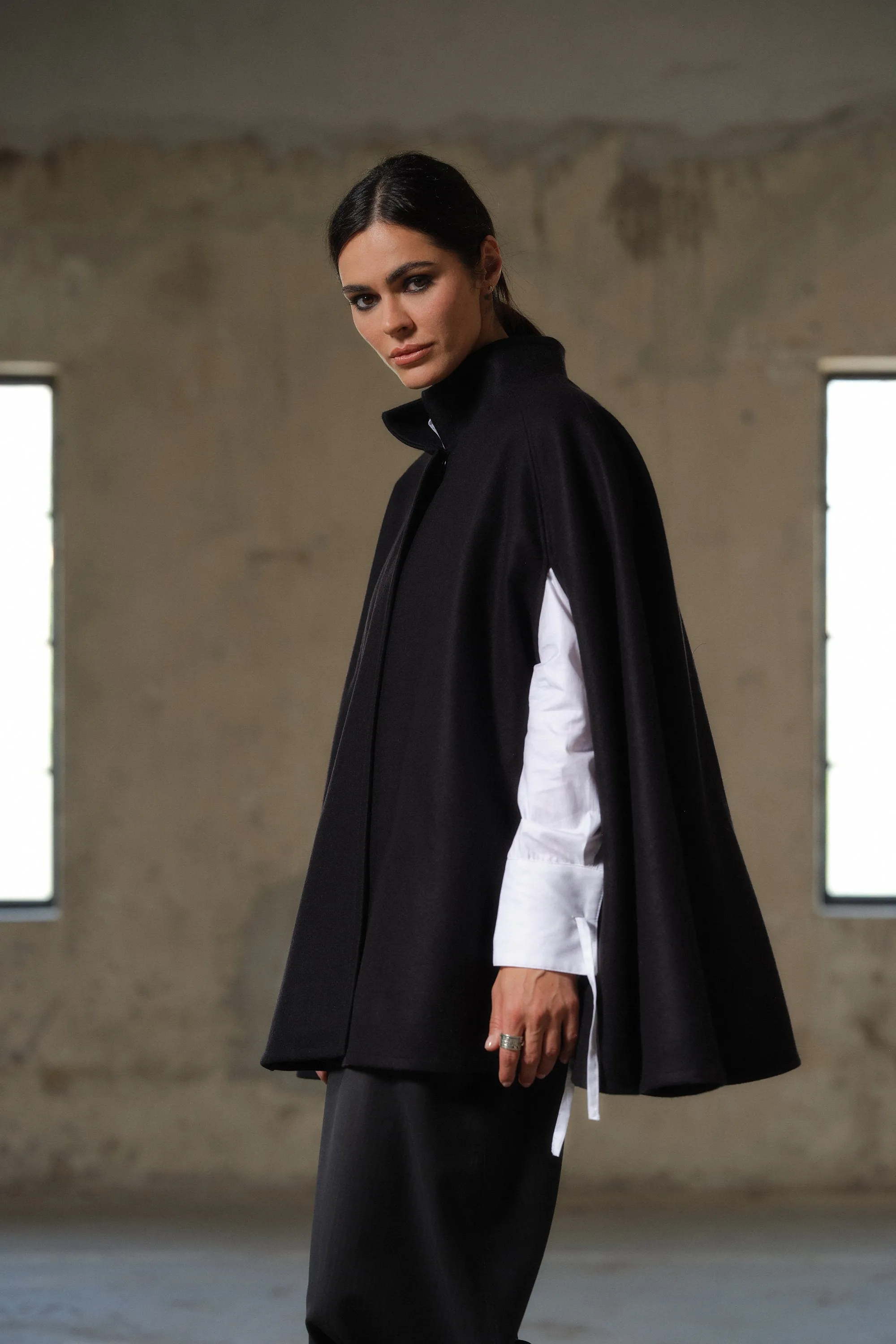 Elegant winter wool cape in black