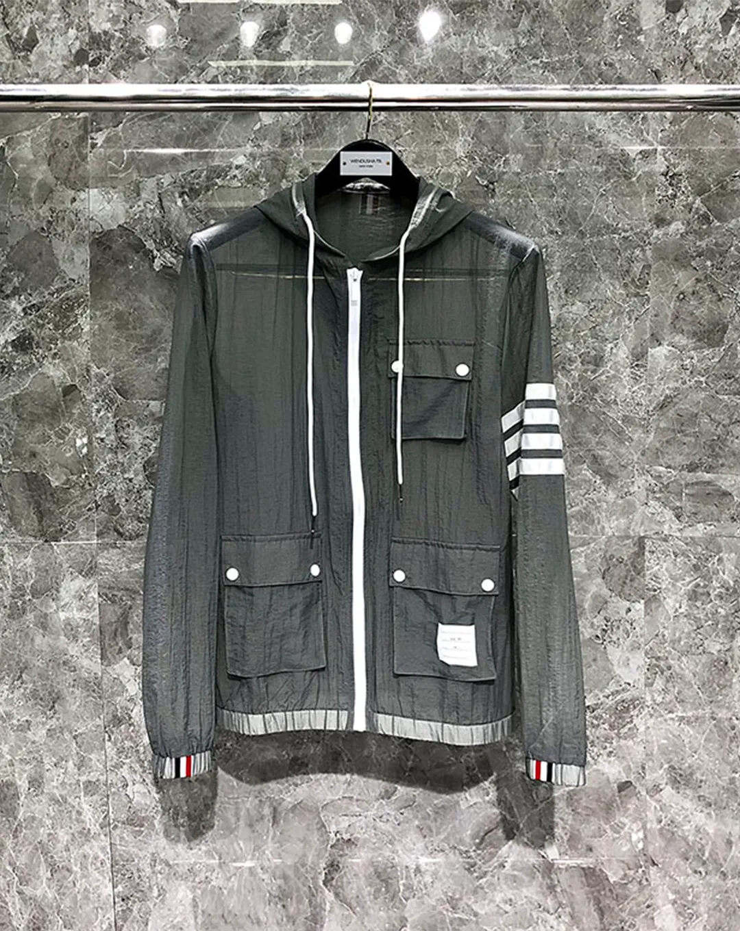♂Striped Sleeve Windbreaker