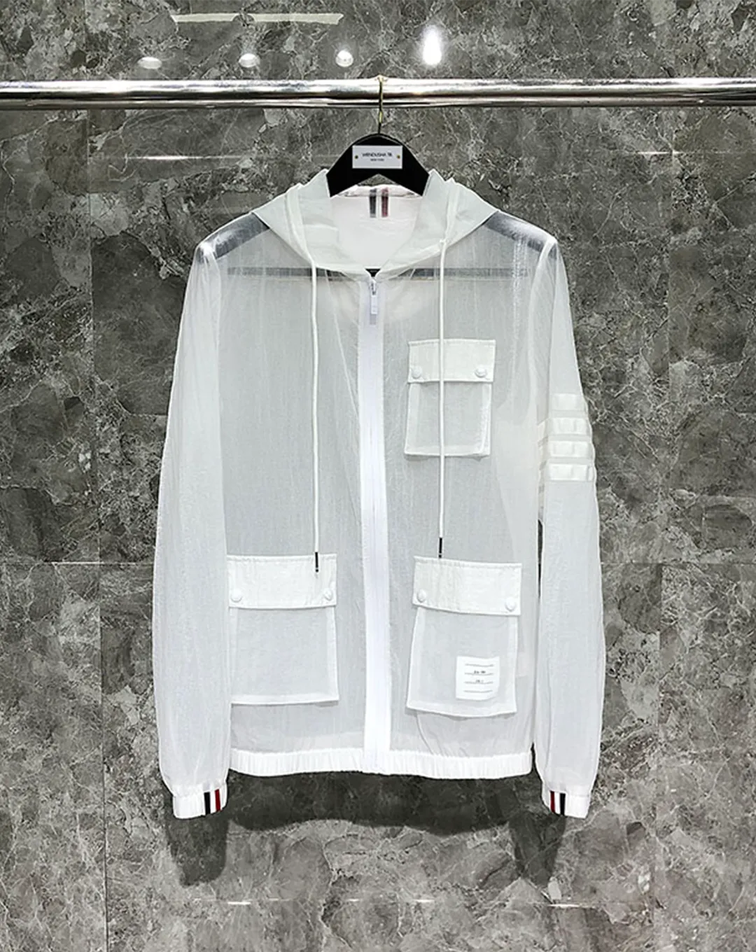 ♂Striped Sleeve Windbreaker