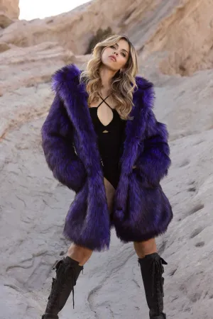 Women's Short Playa Coat in "Purple Wolf"
